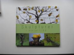 Billede af bogen Skulpturer i metaltråd.