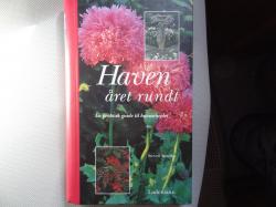 Billede af bogen Haven året rundt - En praktisk guide til havearbejdet