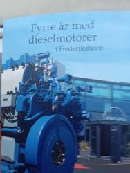 Billede af bogen Fyrre år med dieselmotorerer i Frederikshavn