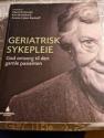 Billede af bogen Geriatrisk Sykepleie - God omsorg til den gamle pasienten