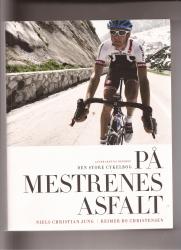 Billede af bogen På mestrenes asfalt - den store cykelbog