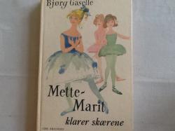Billede af bogen Mette-Marit klarer Skærene. **