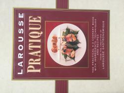 Billede af bogen LAROUSSE   PRATIQUE   -   THE  PRACTICAL   A - Z  COOKBOOK with INGREDIENTS, TECHNIQUES and RECIPES