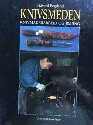 Billede af bogen KNIVSMEDEN - Knive - Knivmakerarbeid og smiing - (Knivmageri og smedning)