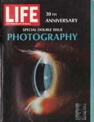 Billede af bogen LIFE International 30th Anniversary