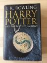 Billede af bogen Harry Potter and the deathly hallows