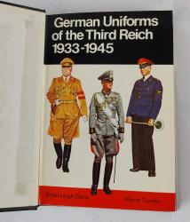 Billede af bogen German uniforms of the Third Reich 1933-1945, in colour