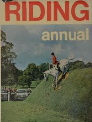 Billede af bogen Riding annual III