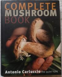 Billede af bogen Complete Mushroom Book. The quite hunt.