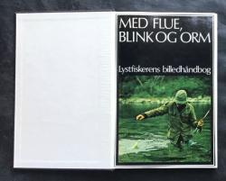 Billede af bogen Med flue, blink og orm - Lystfiskerens billedhåndbog