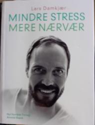 Billede af bogen Mindre stress, mere nærvær.