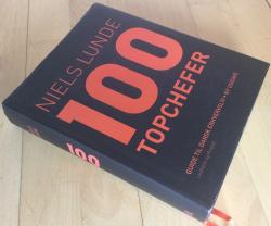 Billede af bogen 100 Topchefer - Guide til dansk erhvervsliv