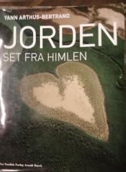 Billede af bogen Jorden set fra himlen.