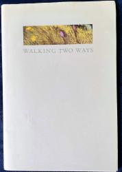 Billede af bogen Walking Two ways