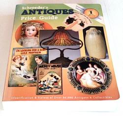 Billede af bogen Schroeder`s Antiques Price Guide