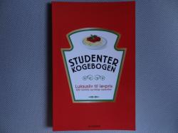 Billede af bogen Studenterkogebogen - Luksusliv til lavpris - 200 nemme og billige opskrifter
