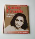 Billede af bogen Anne Frank - Voice of Hope (Famous Lives)