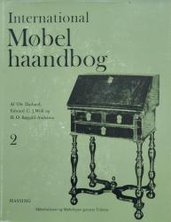 Billede af bogen International Møbelhaandbog - Møbelstilarter og Møbeltyper gennem Tiderne - Bind 2