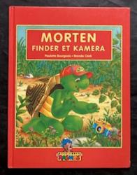 Billede af bogen Morten finder et kamera (Morten Skildpadde) 