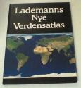 Billede af bogen Lademanns nye verdensatlas