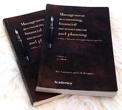 Billede af bogen Management accounting, financial measurement and planning - Vol. 1+2