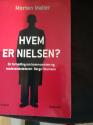 Billede af bogen Hvem er Nielsen, en fortælling om kommunisten og modstandslederen Børge Houmann en biografi 