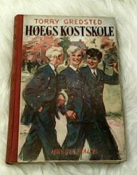 Billede af bogen Høegs Kostskole