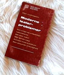 Billede af bogen Moderne Teaterproblemer