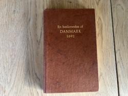 Billede af bogen En bebrivelse af Danmark som det var i året 1692