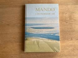 Billede af bogen Mandø i hundrede år