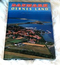 Billede af bogen Danmark - Øernes Land
