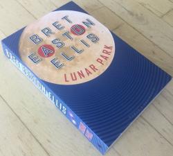 Billede af bogen Lunar Park (på dansk)