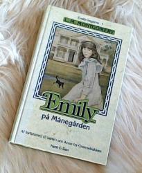 Billede af bogen Emily på Månegården