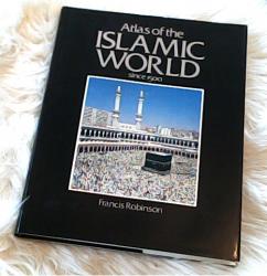 Billede af bogen Atlas of the Islamic World since 1500