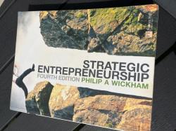 Billede af bogen Strategic Entrepreneurship