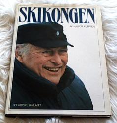 Billede af bogen Skikongen - Kong Olav - 80 år på ski