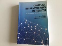 Billede af bogen Complex interventions in health. An Overvej of research methods