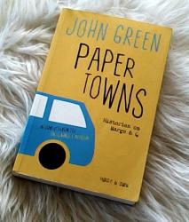 Billede af bogen Paper Towns - Historien om Margo & Q.