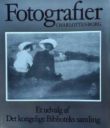 Billede af bogen Fotografier Charlottenborg 24. april-1.juni 1986