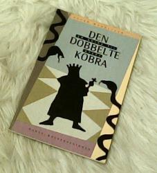 Billede af bogen Den dobbelte kobra - En guide til gyset