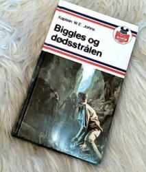 Billede af bogen Biggles og dødsstrålen