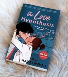 Billede af bogen The love hypothesis