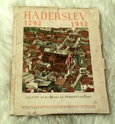 Billede af bogen Haderslev 1292-1942