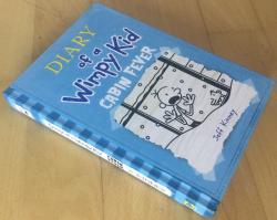 Billede af bogen Diary of a Wimpy Kid 6 - Cabin Fever (på engelsk)