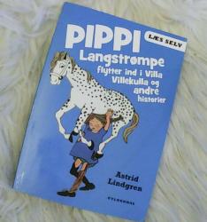 Billede af bogen Pippi Langstrømpe flytter ind i Villa Villekulla og andre historier