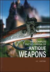 Billede af bogen The Complete Encyclopedia of Antique Weapons