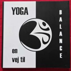 Billede af bogen Yoga - en vej til balance