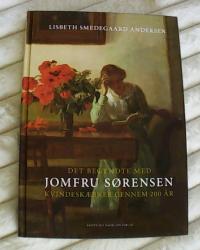 Billede af bogen Det begyndte med Jomfru Sørensen - Kvindeskæbner gennem 200 år