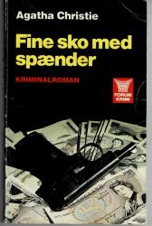 Billede af bogen Fine sko med spænder