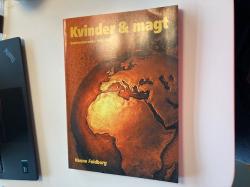 Billede af bogen Kvinder & Magt